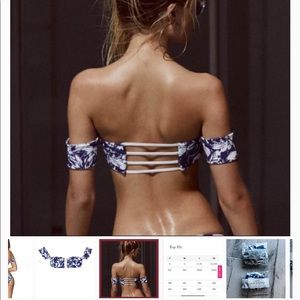 2 Piece swimsuit top is an extra large bottoms are medium